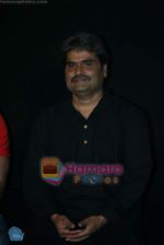 Vishal Bharadwaj at Kaminey press meet in Cinemax on 6th Aug 2009 (2)